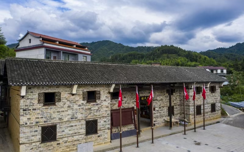 202506胡氏宗祠、彭公庙 (1).jpg